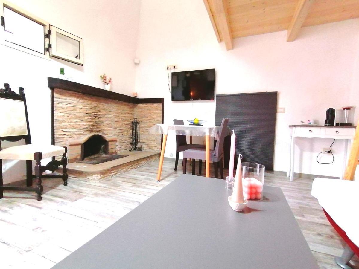 Appartement Dimora Helianthus à Salandra Extérieur photo